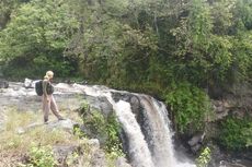 Menikmati Air Terjun Oi Marai di Kaki Gunung Tambora...