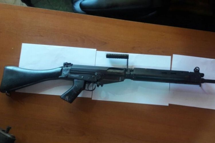 Senapan mainan yang ditemukan berada di dalam gudang senjata milik kepolisian Paraguay, sementara sejumlah senjata dilaporkan telah hilang.