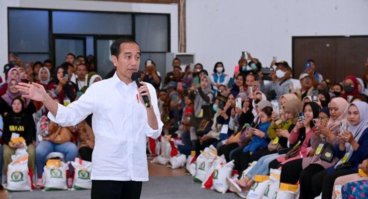 Jokowi: Alhamdulillah Pemilu Berjalan Lancar, Masyarakat ke TPS dengan Riang Gembira
