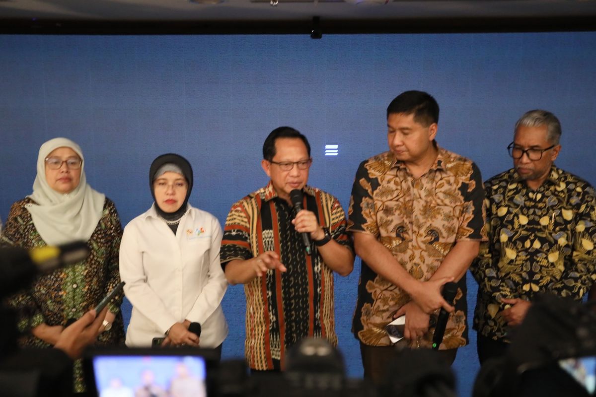  Menteri Dalam Negeri (Mendagri) Muhammad Tito Karnavian saat menghadiri Sosialisasi Rancangan Keputusan Menteri Perumahan dan Kawasan Permukiman (PKP) tentang Rumah Susun di Aula Kantor BP Tapera, Menara Mandiri 2, Jakarta, Selasa (17/3/2026).
