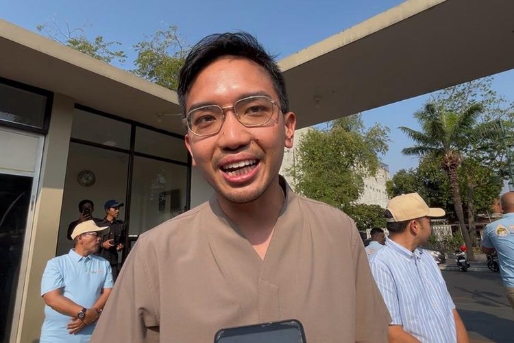Bukan Sekadar Kuliah, Ini Alasan Gusti Bhre Pilih S-2 di London