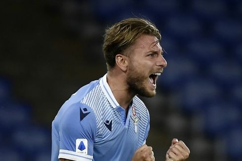 Kalahkan Ronaldo, Immobile Dapat Kue Sepatu Emas dari Kekasih