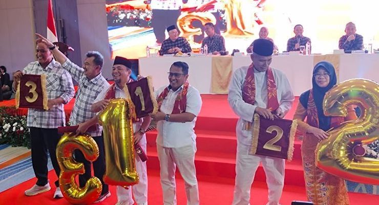 Hasil Quick Count LSI Denny JA Pilkada Bekasi: Suara Tri-Bobihoe dan Heri-Sholihin Selisih Tipis