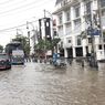 Mulai Musim Hujan, Ingat Batas Aman Mobil Terobos Banjir