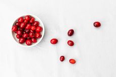 4 Orang yang Sebaiknya Tidak Mengonsumsi Teh Cranberry