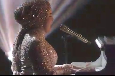Putri Ariani Tampil Bawakan Lagu Klasik U2 di Semifinal America's Got Talent 2023