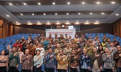 PTBA dan UGM Hadirkan Produk Kalium Humat dari Hilirisasi Batu Bara untuk Suburkan Tanah