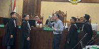 Di Depan Hakim, Tom Lembong Makan Gula Rafinasi yang Dianggap Jaksa Berbahaya