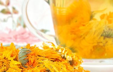 Teh bunga chrysanthemum.