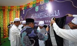 Saksikan Penyerahan Syahadah Tahfiz dan Tahfizah Maqari, Gubenur Edy Mengaku Terharu 