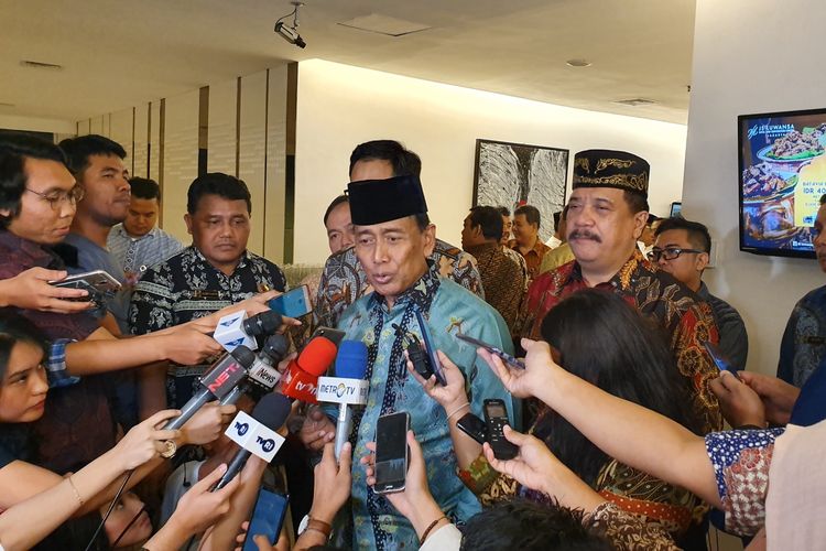 Menko Polhukam Wiranto saat acara buka puasa bersama pimpinan redaksi media massa, di  Jakarta, Jumat (17/5/2019).