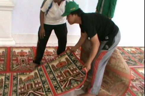 Saat Karpet Diganti Baru dan Masjid Dibersihkan, Selamat Datang Ramadhan...