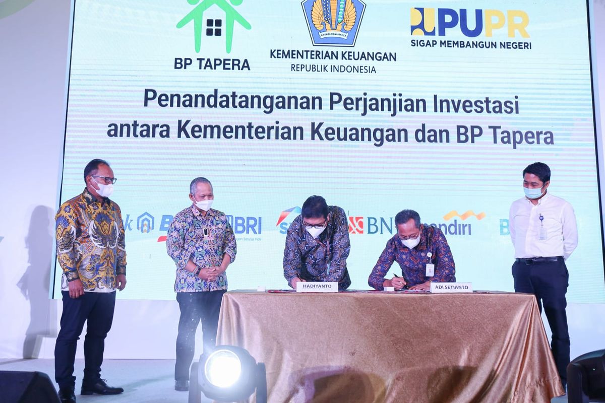 Penandatangan perjanjian investasi antara Kementerian Keuangan (Dirjen Perbendaharaan) dengan BP Tapera di Jakarta, Rabu (22/12/2021).