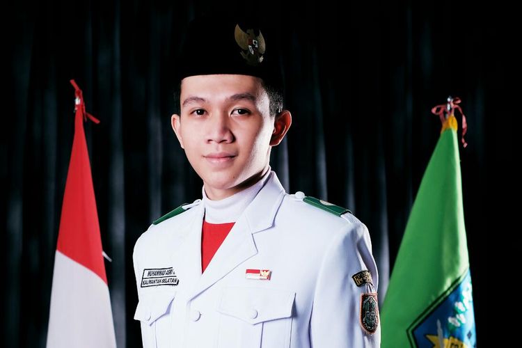 Asri, Satu-satunya Anggota Paskibraka di Istana Negara Asal ...