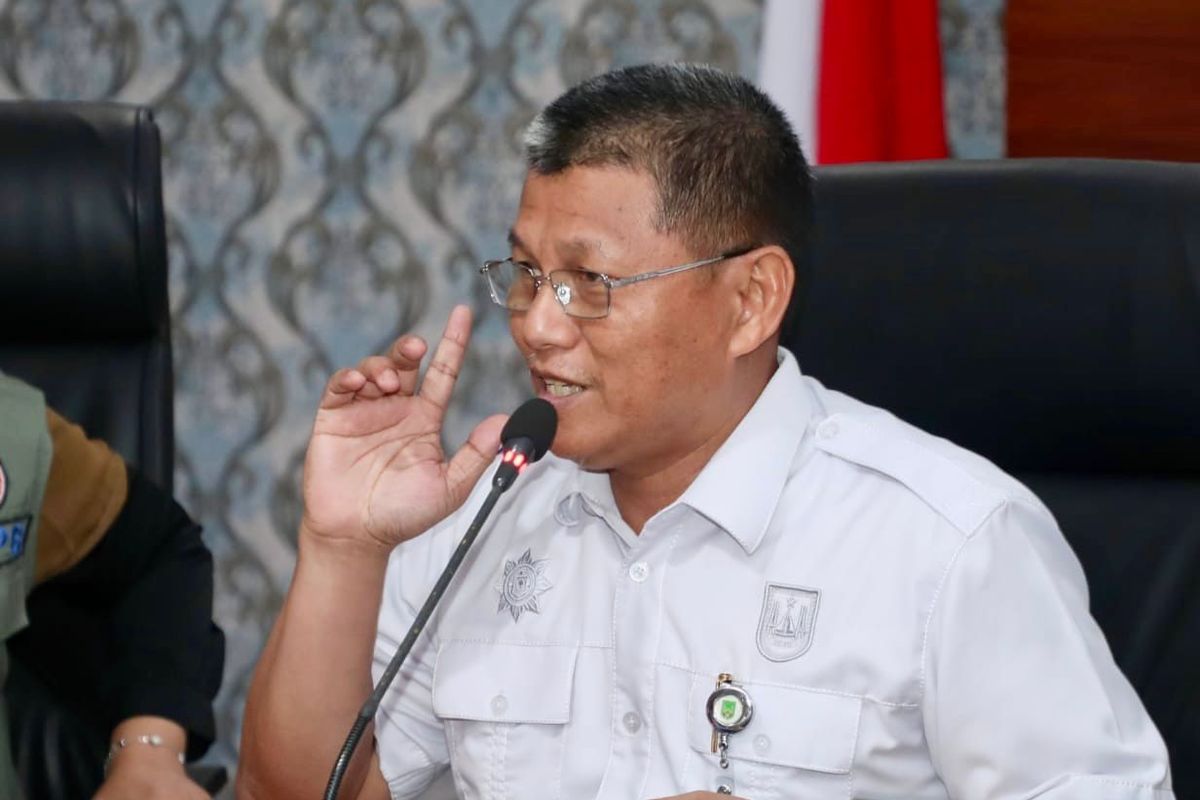 Sekretaris Daerah (Sekda) Kota Batam Firmansyah&nbsp;saat membuka Sosialisasi Penyusunan Rencana Penanggulangan Bencana Daerah (RPBD) di Kantor Wali Kota Batam, Kepulauan Riau, Selasa (5/5/2026).