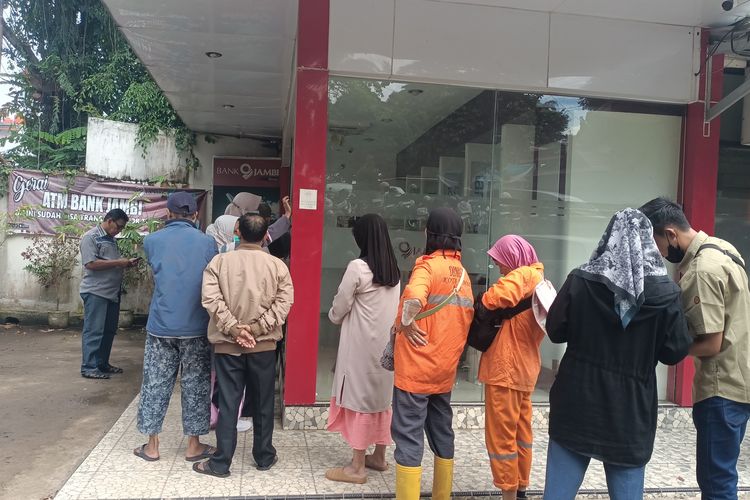 YLKI dan Praktisi Pertanyakan Fungsi OJK dalam Kasus Peretasan Rp 143 Miliar Bank Jambi