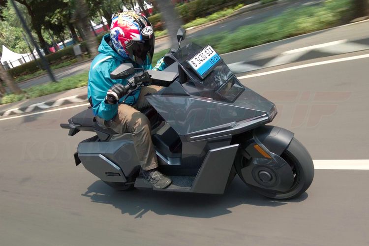 Menjajal Omoway OMO-X Long Range, Nyaman tapi Ada Catatan