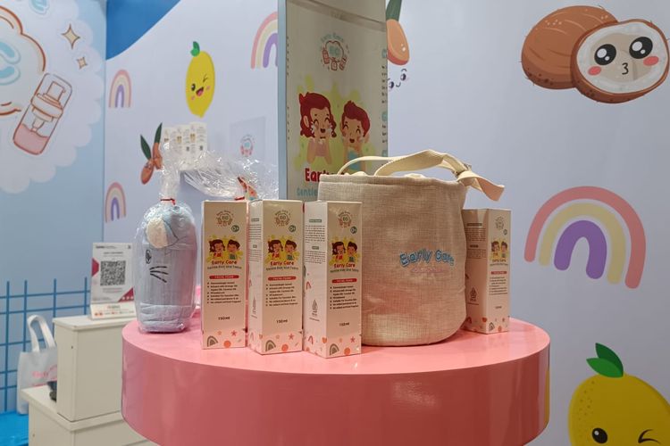 Acara Mommy N Me yang menyajikan beragam produk untuk ibu dan anak yang digelar di Jakarta Convention Center (JCC) pada 28-30 Juni 2024, Jumat (28/6/2024).