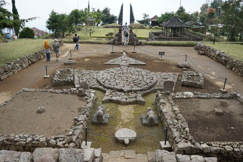 Candi Cetho: Sejarah, Kompleks Bangunan, dan Harga Tiket Masuk