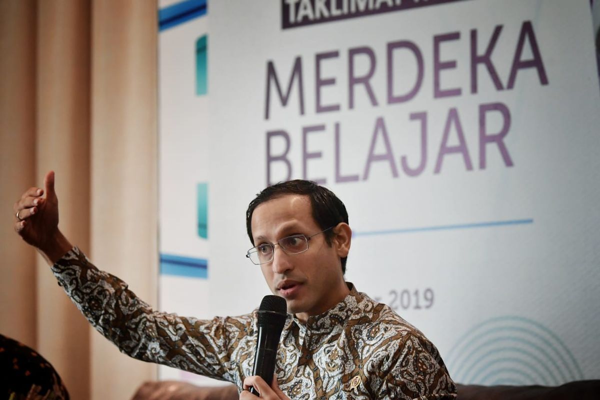 Mendikbud Nadim Makarim menjelaskan arah kebijakan pendidikan Merdeka Belajar dalam Rapat Koordinasi Mendikbud dengan Kepala Dinas Pendidikan se-Indonesia di Jakarta, Rabu (11/12/2019).