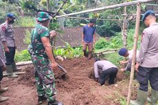 Personel TNI-Polri Bangun Jamban di 3 Dusun di Desa Wadas