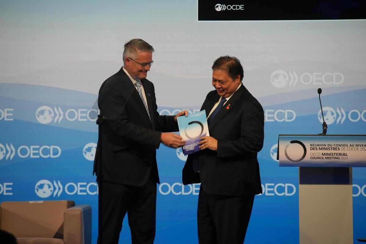 Menteri Koordinator Bidang Perekonomian Airlangga Hartarto, memimpin delegasi Indonesia dalam kunjungan kerja strategis ke Paris, Prancis, dan Brussels, Belgia, pada 3?5 Juni 2026. 