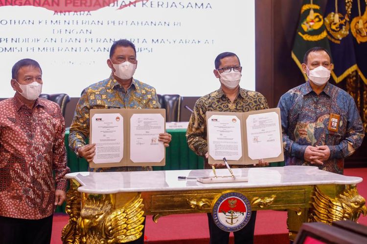 Komisi Pemberantasan Korupsi (KPK) dan Kementerian Pertahanan RI menyepakati kerja sama penyelenggaraan Pendidikan dan Pelatihan Bela Negara serta Wawasan Kebangsaan bagi pegawai KPK yang akan diangkat menjadi aparatur sipil negara (ASN).