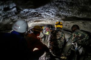 9 Hari Terjebak di Terowongan Gelap, Korban Banjir Nepal Ini Ceritakan Cara Bertahan Hidup