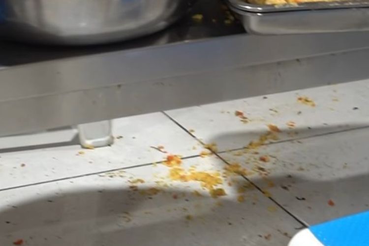 BGN Hentikan Sementara Dapur MBG di Semarang, Temukan Lantai Berjamur hingga Makanan Busuk