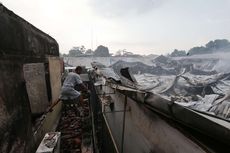 BERITA FOTO: Kondisi Rumah Warga Imbas Kebakaran Gudang JNE Pekapuran Depok 