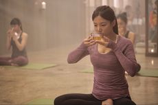 Sinopsis The Cursed Lesson, Misteri Kelas Yoga, Tayang di Klik Film