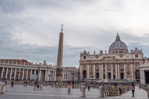 Vatikan Siap Buka Arsip Rahasia PD II dan Paus Pius yang Kontroversial