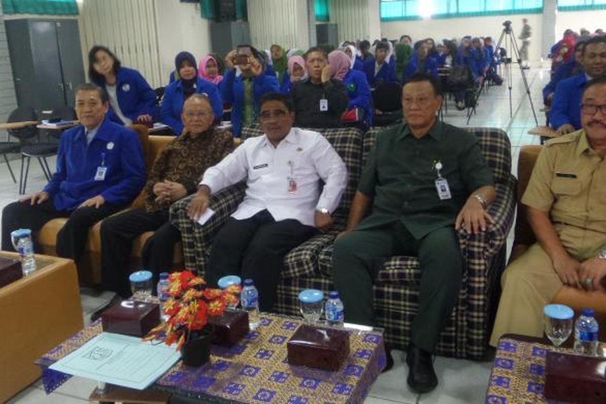 Plt Gubernur DKI Sumarsono saat menjadi pembicara di Universitas MH Thamrin, Jakarta Timur, Selasa (24/1/2017)