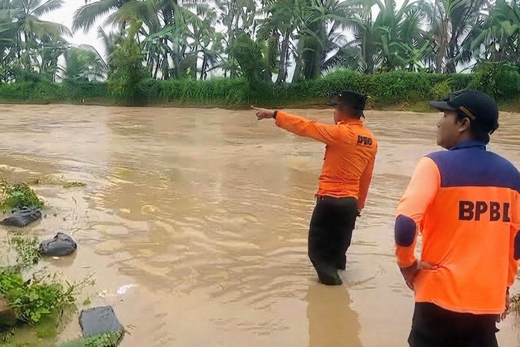 Banjir Bandang Terjang 4 Pekon di Tanggamus Lampung, Tanggul Way Belu Jebol 200 Meter
