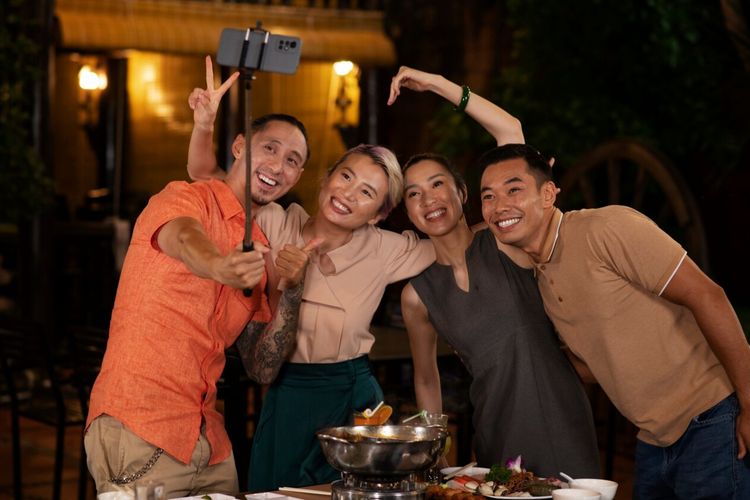 6 Zodiak Ini Punya Bakat Jadi Penengah, Kamu Termasuk?