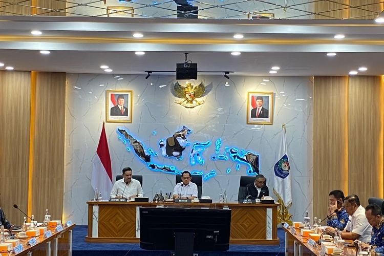 Musim Hujan, Mendagri Minta Normalisasi Sungai di Aceh-Sumatera Jadi Super Prioritas