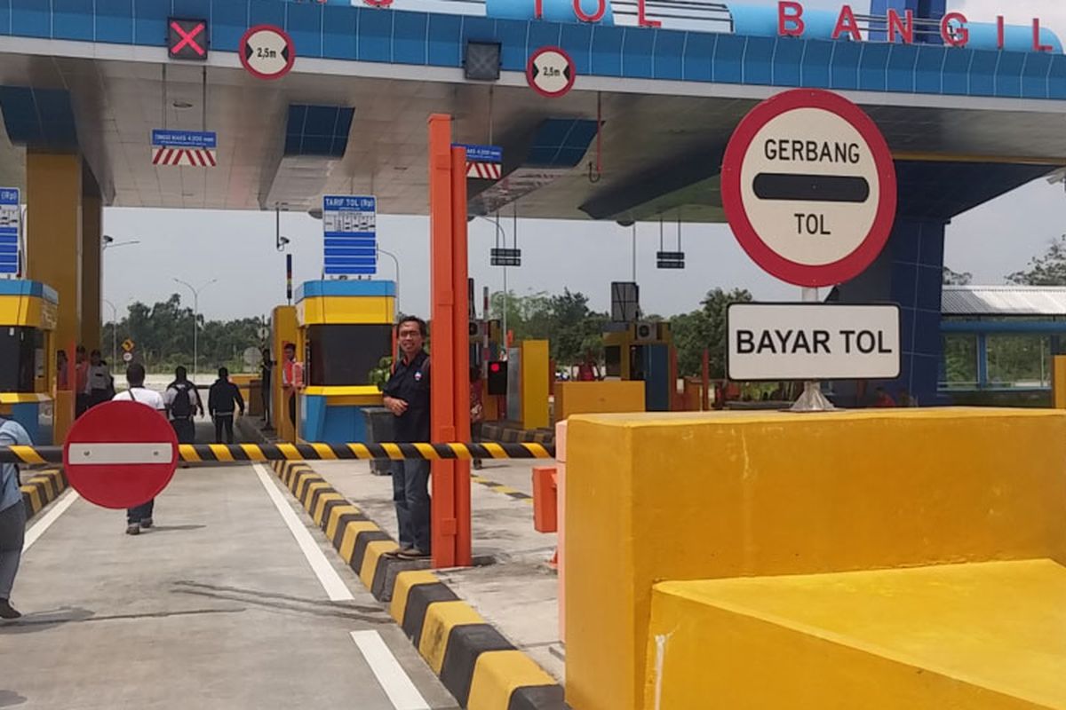 Pintu tol Bangil - Rembang Pasuruan diujicoba, Jumat (31/3/2017)