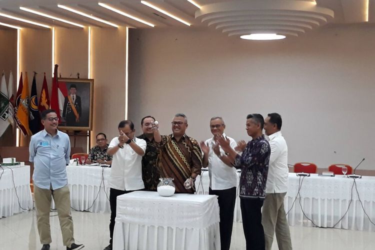 Pengundian debat kelima pilpres di Kantor KPU, Menteng, Jakarta Pusat, Selasa (26/2/2019).