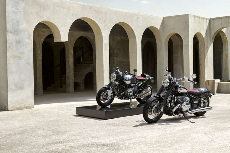 BMW Motorrad merilis motor edisi khusus Roadster R nineT 2023 dan R18 Cruiser edisi peringatan 100 tahun. 