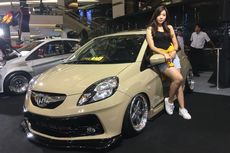 Gadis-gadis Cantik di Honda Jazz Brio Tuning Contest 2017