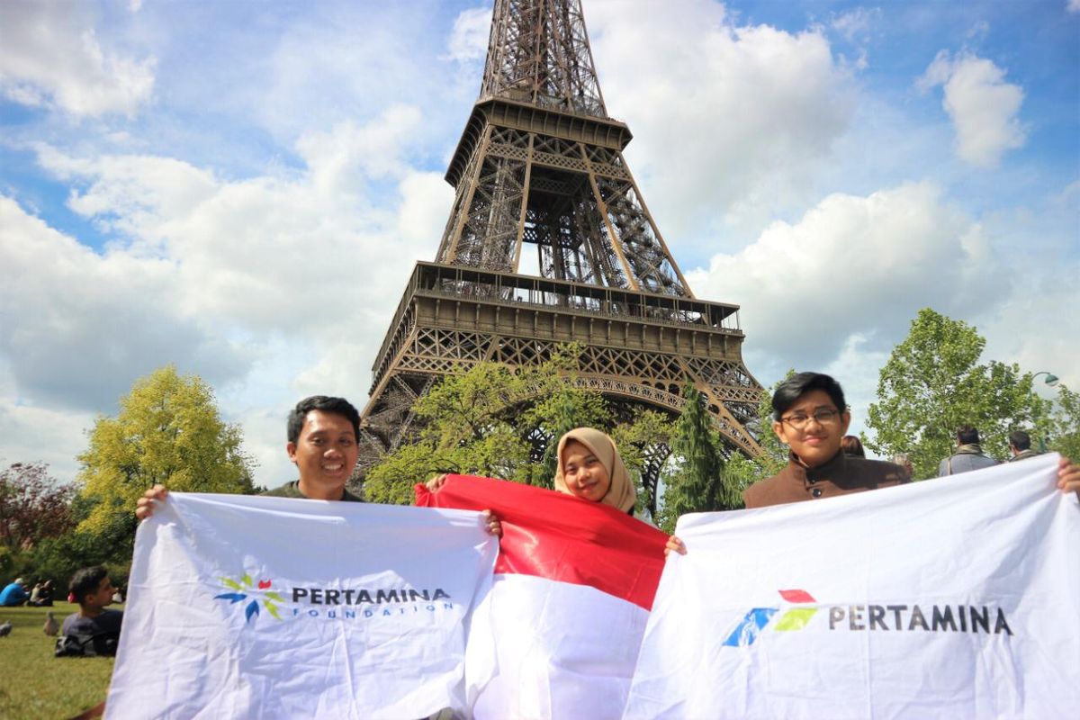 Para mahasiswa yang menerima beasiswa Pertamina sebelumnya, Jakarta, Sabtu (18/4/2020).