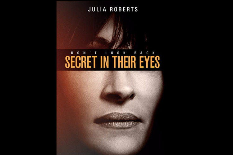 Julia Roberts di poster film Secret in Their Eyes (2015).