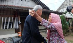 Akhirnya, Setelah 25 Tahun Ganjar Bertemu Mbah Siti