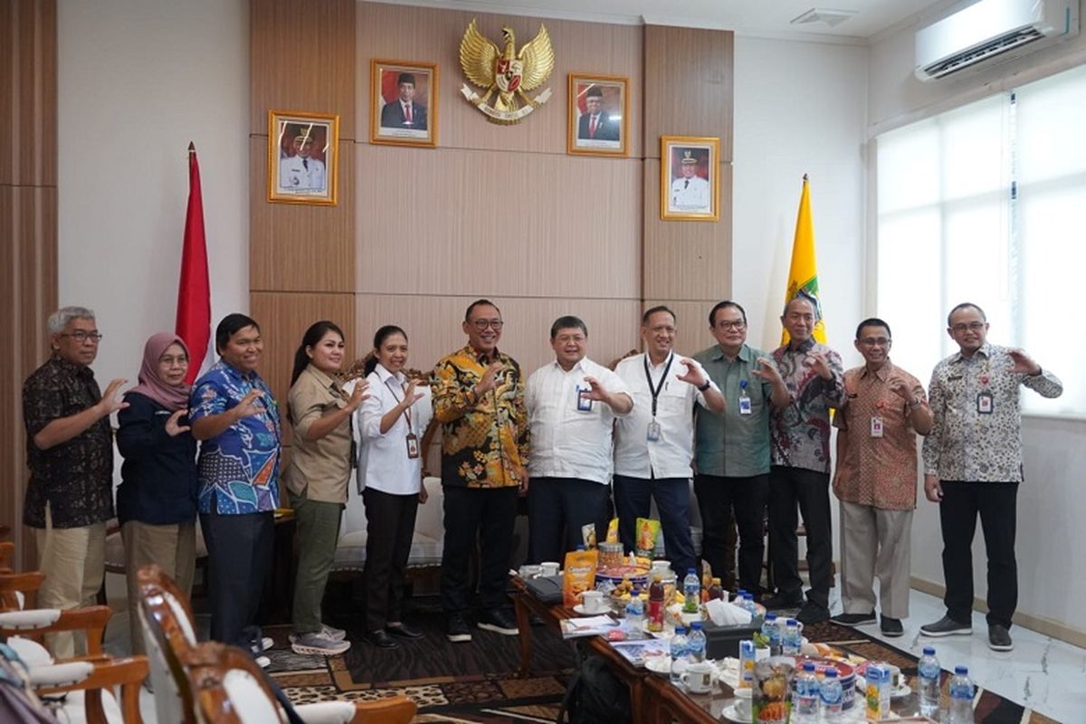 Pemkot Cilegon mendapat kunjungan kerja Setwapres Kementerian Sekretariat Negara dan Kemenko Kemaritiman. 