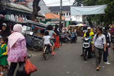 PKL dan Parkir Liar Sesaki Samping Kantor Kecamatan Kemayoran