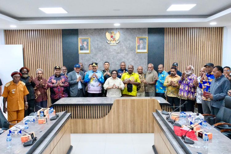 Wamendagri Minta Perang Suku di Wamena Segera Dihentikan dan Fokus Pemulihan