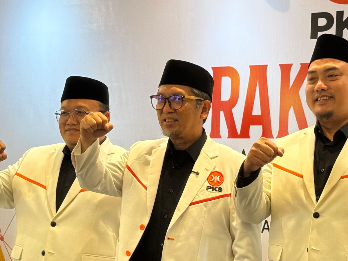 Milad ke-24 PKS, Almuzzammil: Kita Ingin Membantu Pemerintah