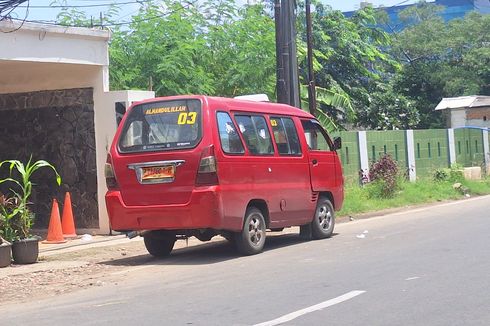 Protes Transjakarta Rute Pulogadung-Kantor Wali Kota Jakut, Sopir Angkot: Bikin Macet! 