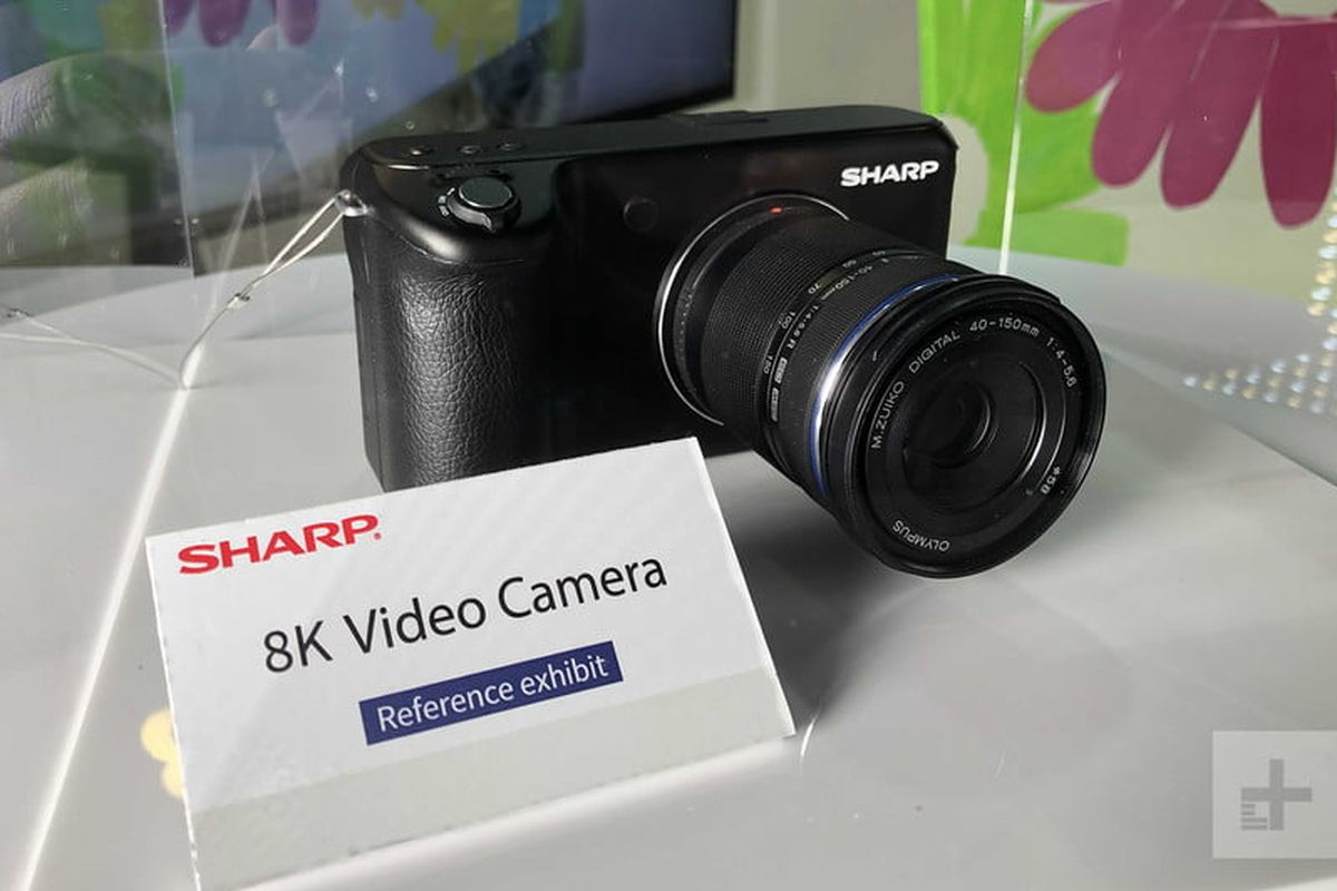 Ilustrasi Sharp 8K Video Camera