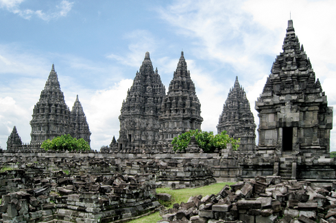 Kunjungan Wisata ke Kaliadem dan Candi Prambanan Naik Drastis pada Hari ke-3 Lebaran